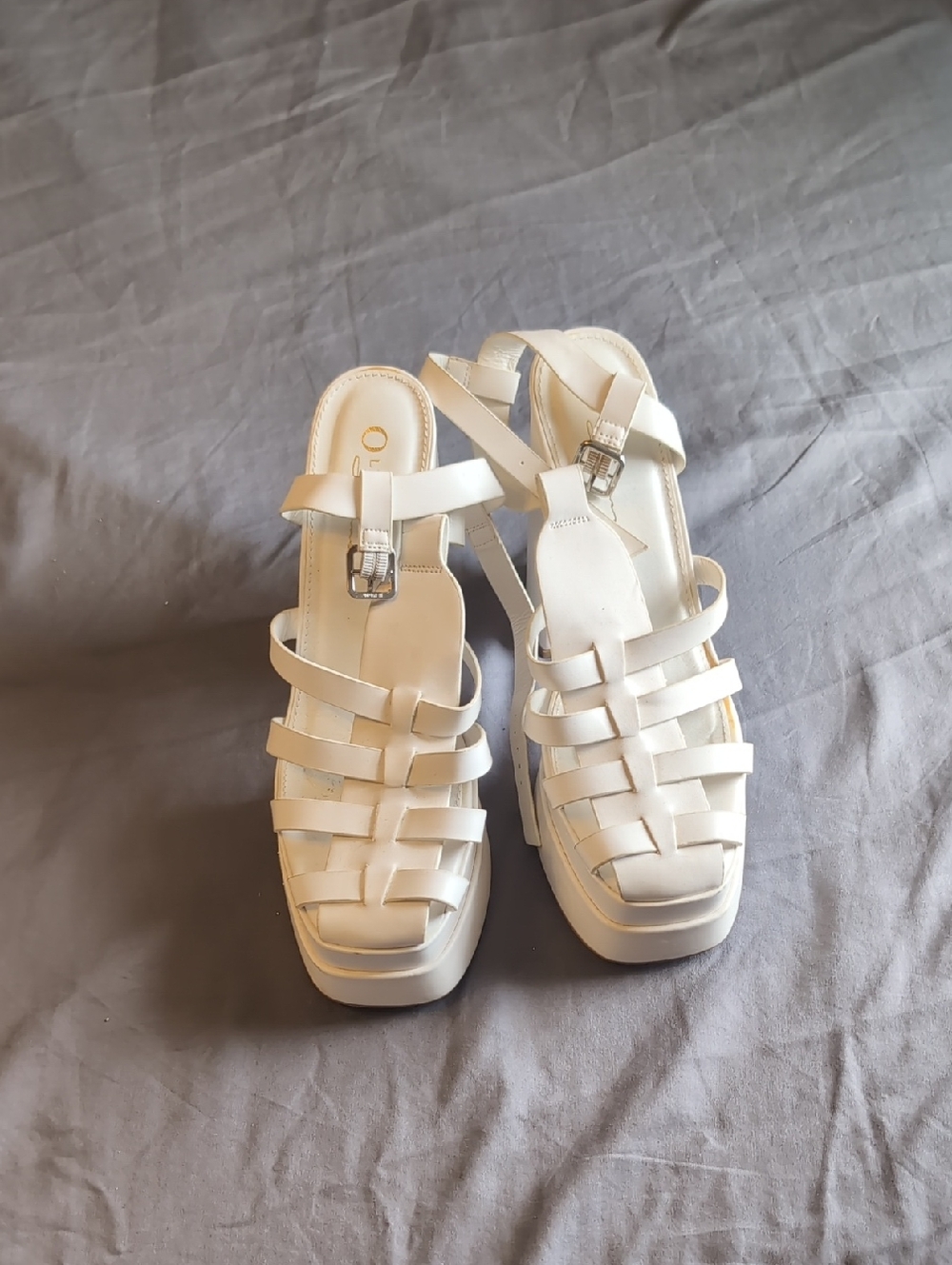 Women’s White Strappy Platform Sandals